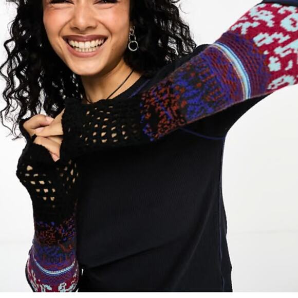 Free People In The Mix Cuff Detail Women Shirt Size M Blue Crochet Thermal Boho - Picture 6 of 6